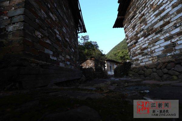 衢州岭洋乡村是片堪比九寨沟的净土