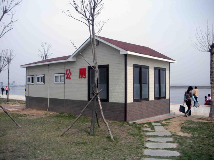 投入近亿元 嵊州像造景点一样建农村公厕 村民乐开了怀
