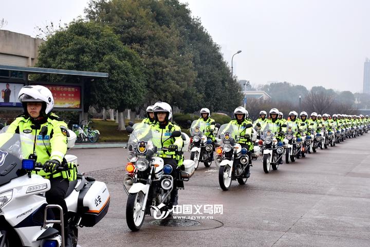 颜值爆表快如闪电义乌交警机动队正式亮相