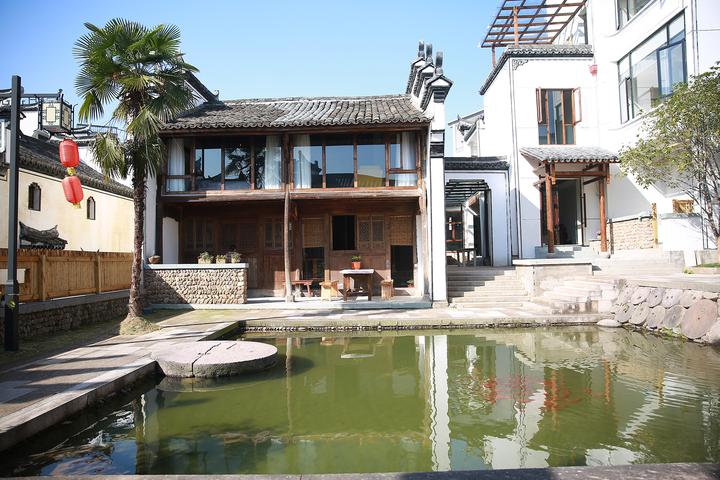 北后周村依托古建筑优势发展高端民宿