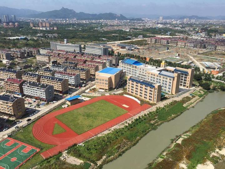 我市教育基建项目做得怎么样?跟着记者去探访