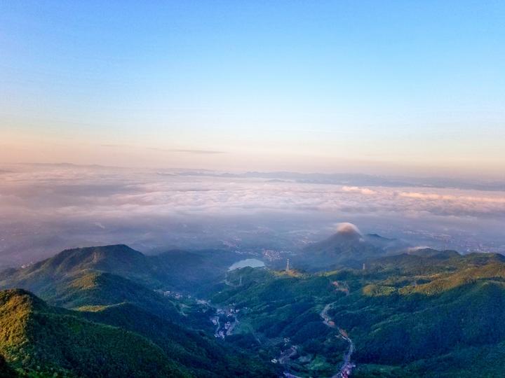 《北山云海》k线美学 摄于 金华山