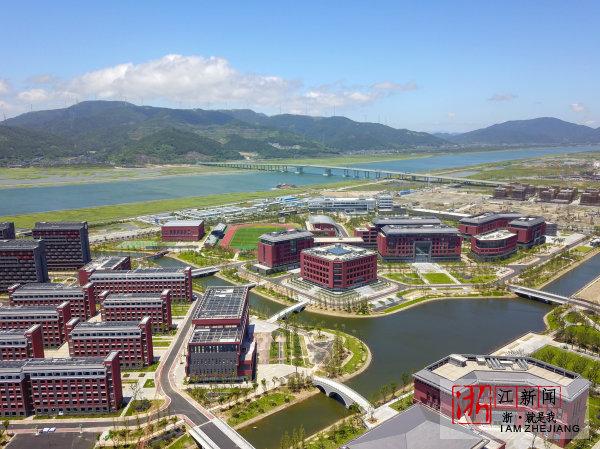 据悉,宁波大学梅山校区将于今年9月正式投入使用,届时海洋学院,海运