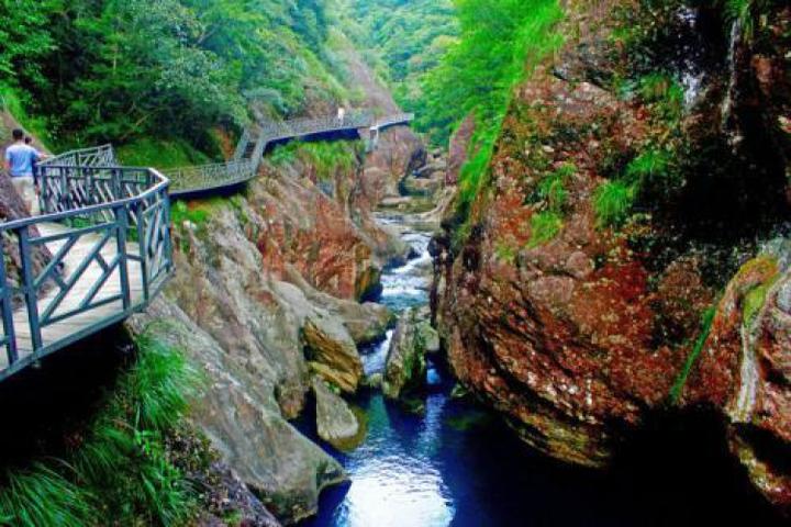 文成铜铃山镇挖掘山区资源 深山小镇变身康养胜地