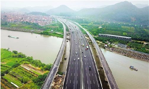 浙江 这条浙江省内曾经最拥堵的高速公路从此一马平川杭金衢高速公路
