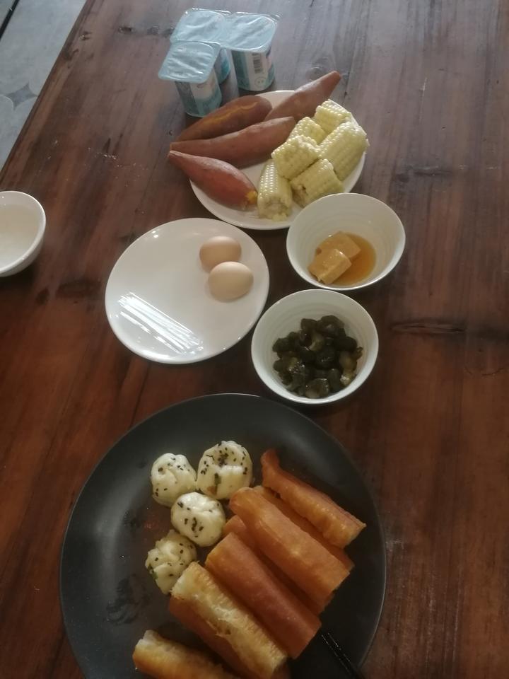 丰盛的早餐