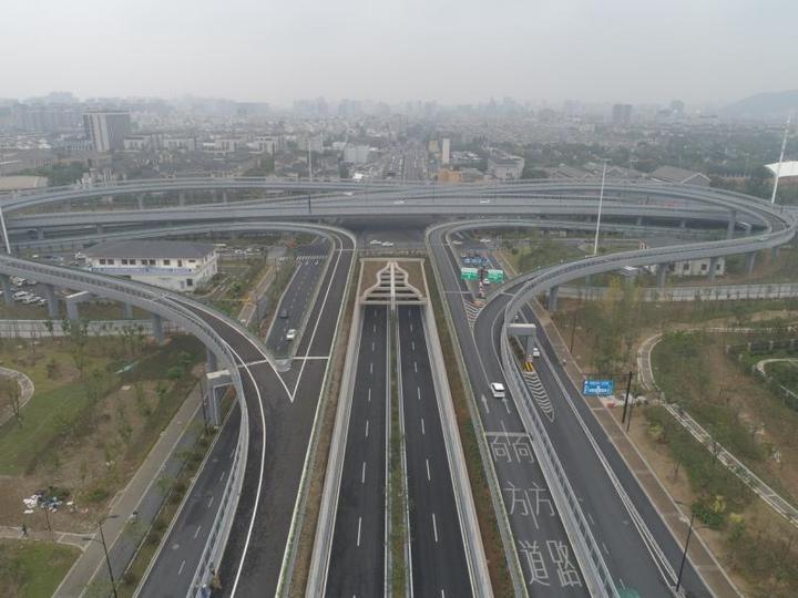 文一路快速路将继续西延