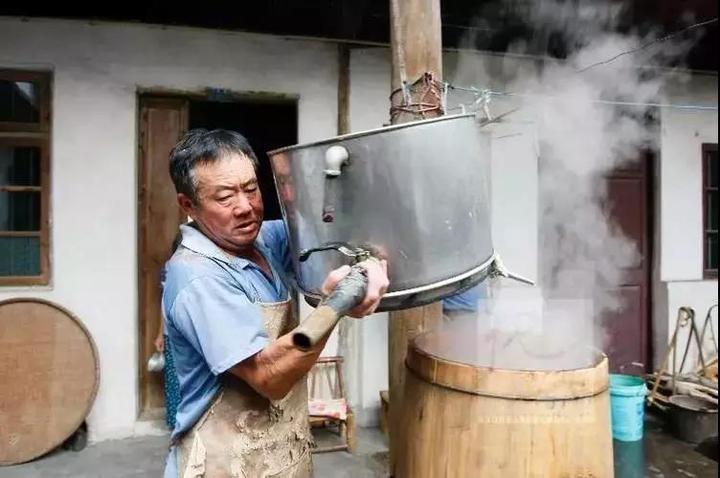 从农家土酒到品牌酒同山烧的华丽转身