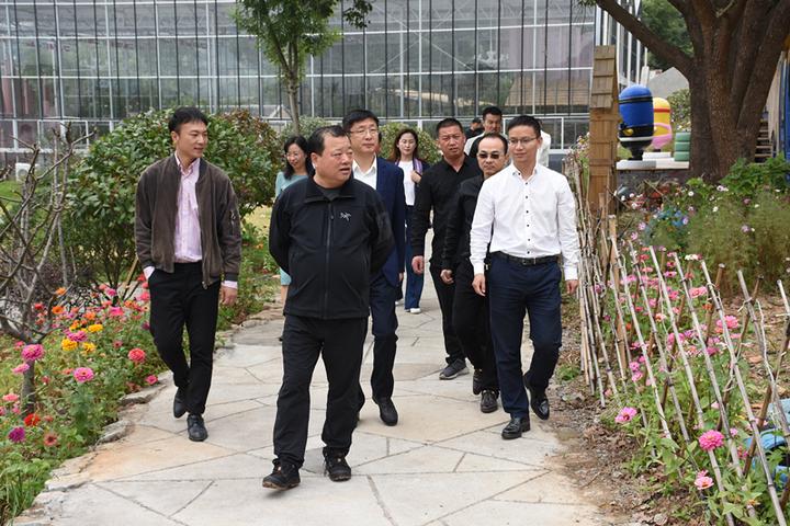 吉林柳河县对口合作考察团 到我市考察新农村建设