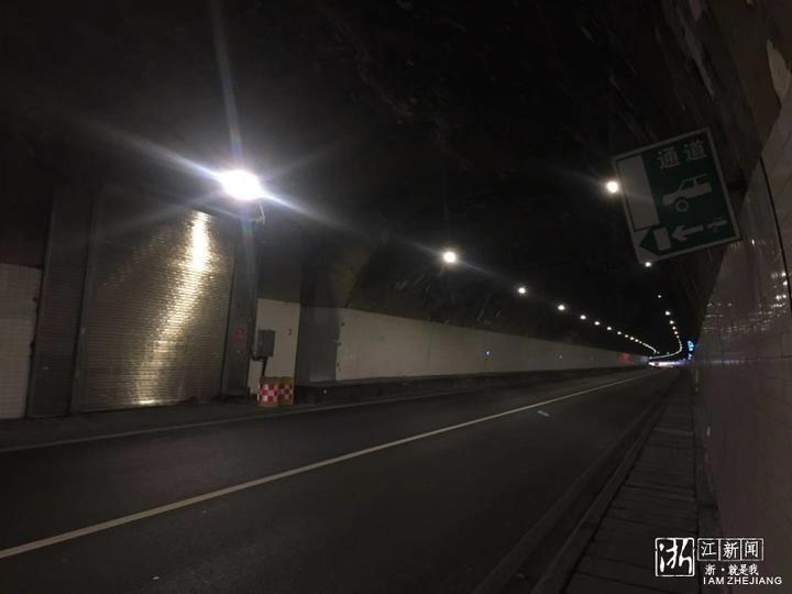 这关系到隧道逃生 黄衢南高速改造隧道救命门获专利