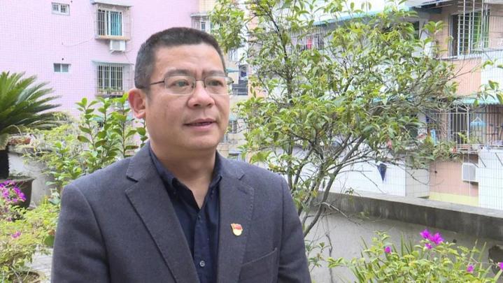 区财政局副局长 林伟