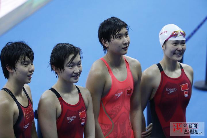 李冰洁,杨浚瑄,张雨涵,王简嘉禾为中国拿下女子4x200