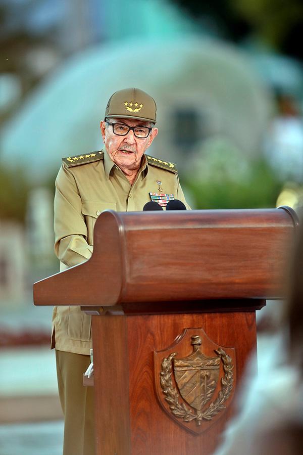 劳尔·卡斯特罗:古巴已准备好面对美国重新采取的对抗