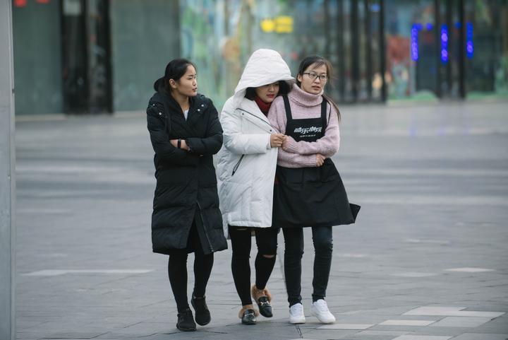 宁波市区下雪了气象部门今冬以来出现罕见阴雨寡照天气