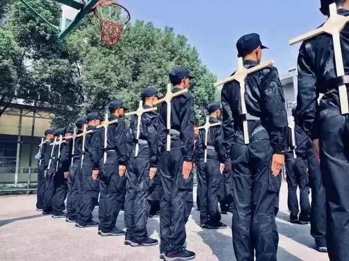 要不要报考警校?干货在这里!秀腿高中生图片