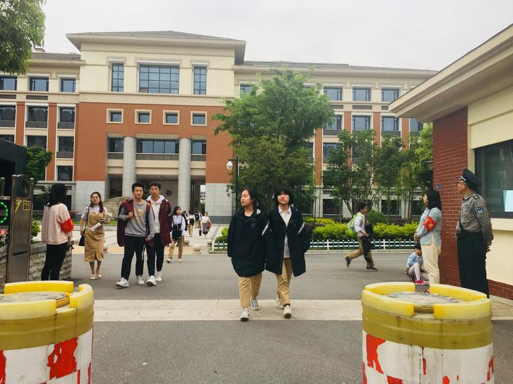 吴宁三中教育集团获评金华市安全管理示范学校称号