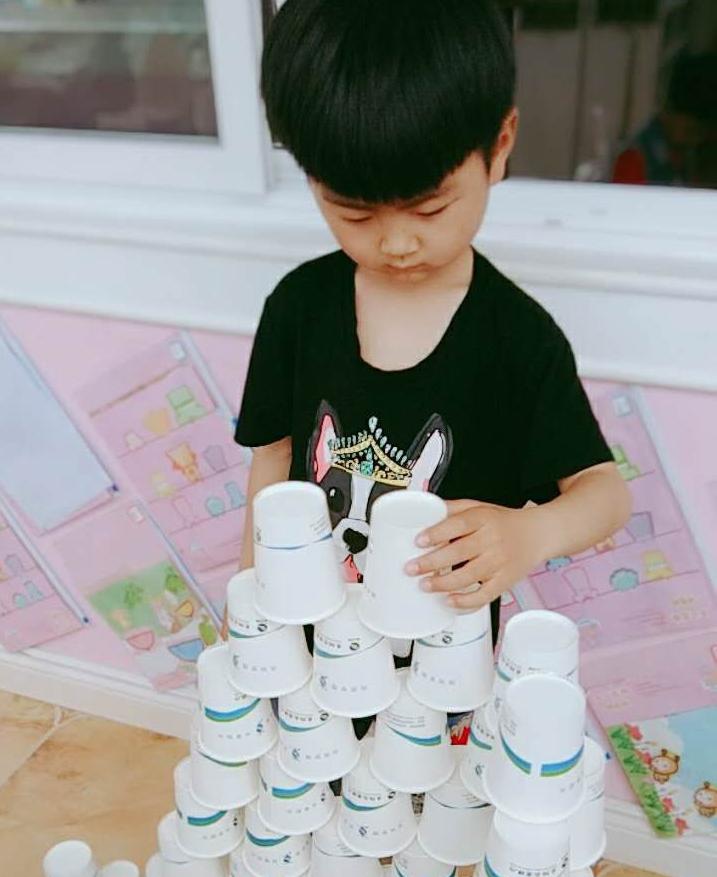 假装是自己的