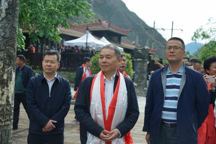 永康市党政代表团赴理县考察援建项目