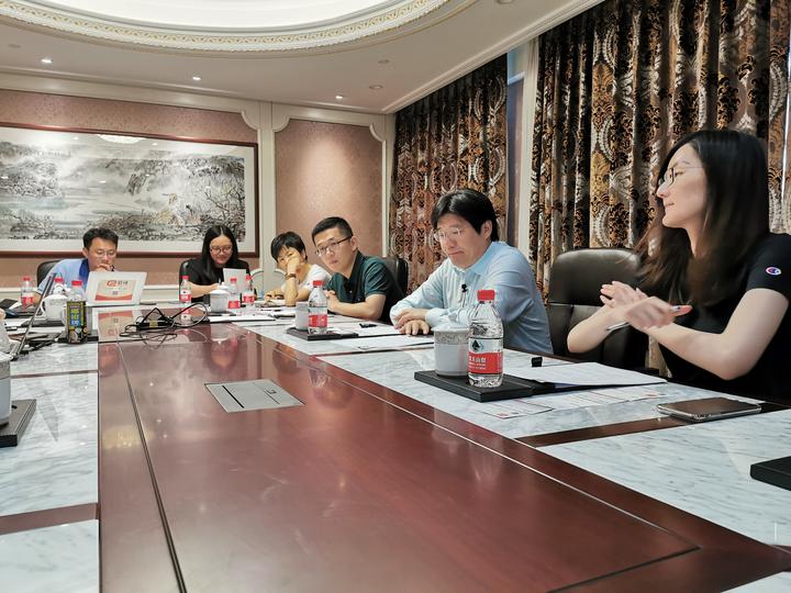 两三周前,巨星掌门人仇建平终于下定决心,收购国内胎巨头中策橡胶.
