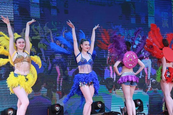 无开启,不夏天!三渡龙井峡嬉水狂欢节清凉漂流滑板鞋1级只有0.76攻速?图片