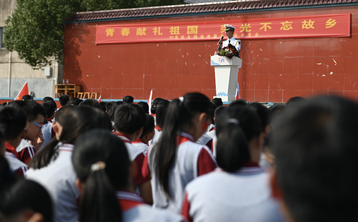 东阳画水镇中青春献礼祖国荣光不忘故乡