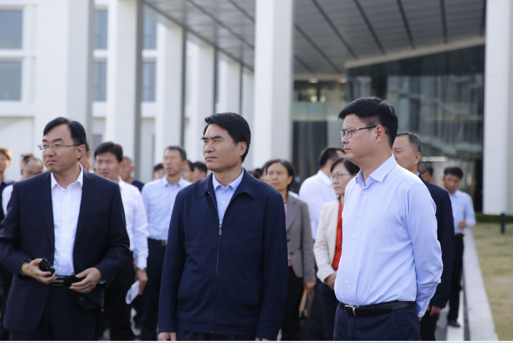 山东省东营市河口区党政代表团来龙湾考察