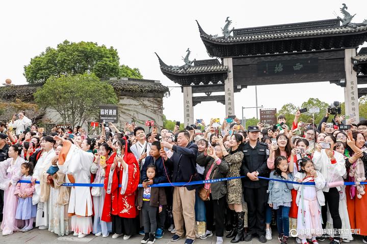 一年一度第七届西塘汉服文化周开幕