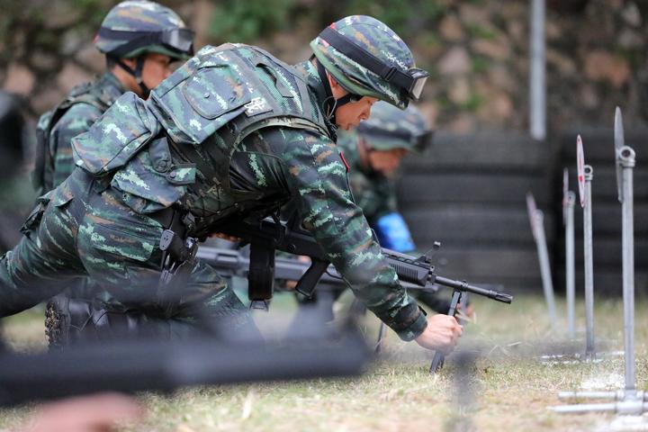 武警特战精英在这里上演"枪王"对决