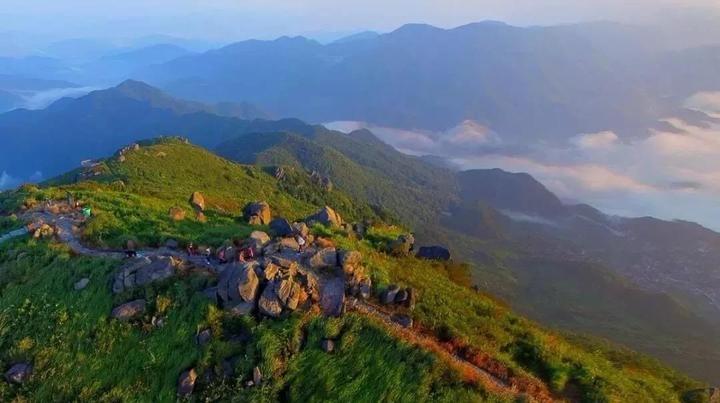 四纪石浪-水果岗-沙头岗-覆卮山度假村(嵊州林场)-覆卮山顶-东澄村