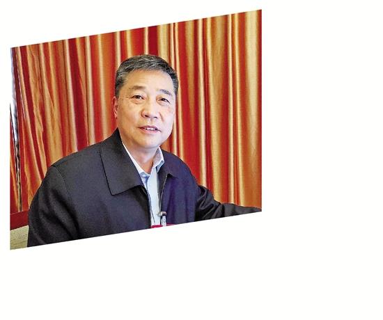 开化县人大常委会党组书记,主任张伟刚代表: 加快"两山"转化 实现山海