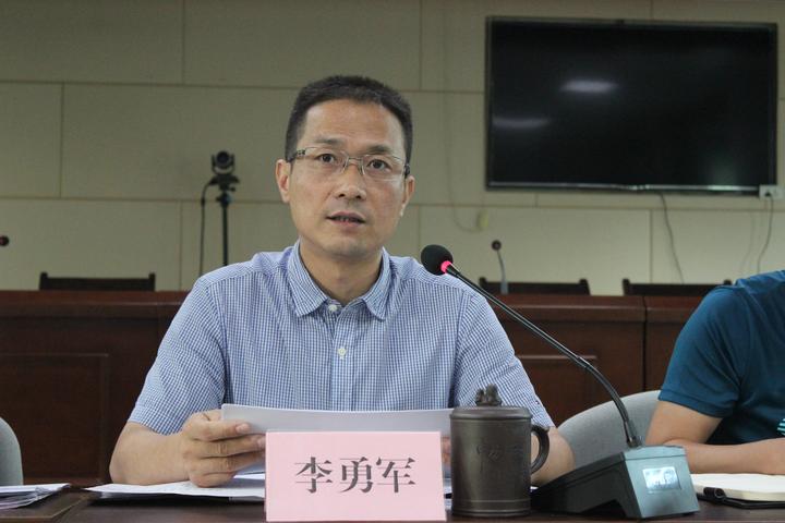 仙渡乡党委书记李勇军