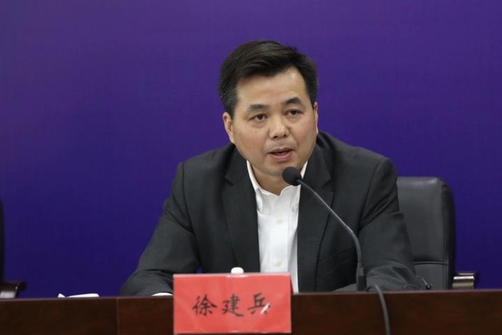 乐清市委副书记,代市长徐建兵:尽管我们在疫情防控过程中做了大量