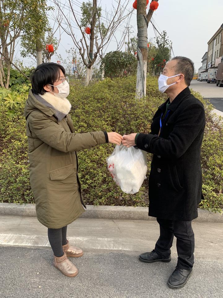 我相信爱和希望比病毒蔓延的更快访民革绍兴市上虞区支部委员丁迪飞