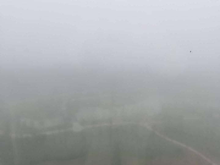 浓雾蒙蒙,今天的岛城继续被大雾笼罩.