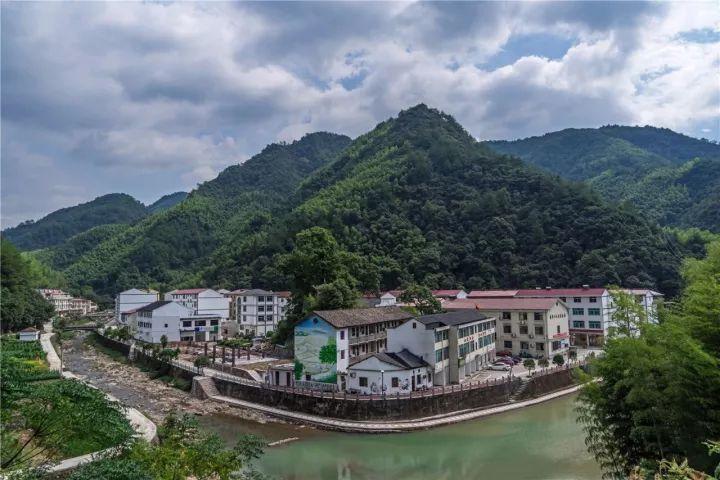 仁川镇黄余田村