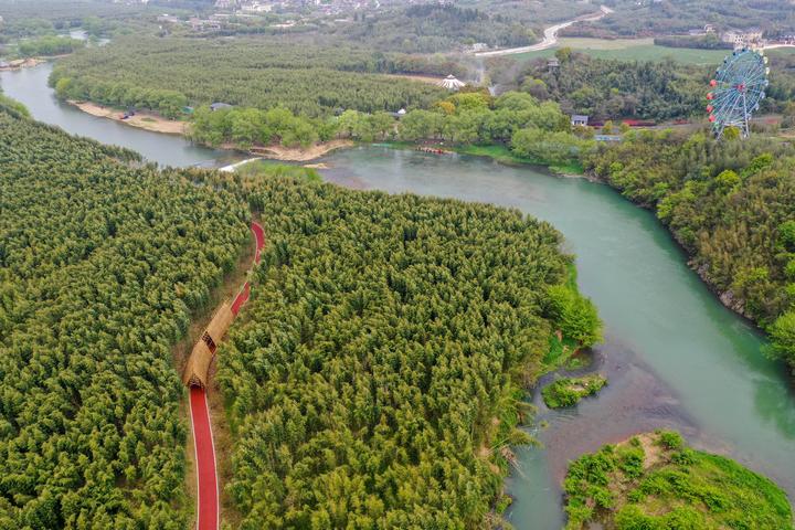 杭州:双溪绿道串起径山美景