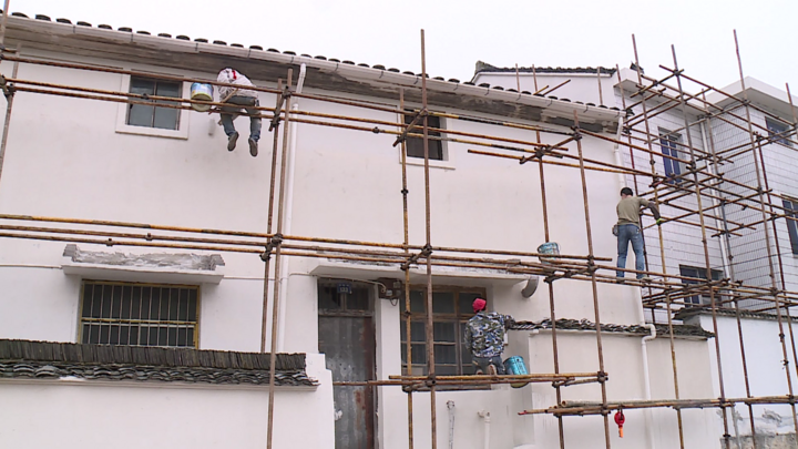 鉴湖街道坡塘村云松:不和谐建筑主动为景区村庄让道