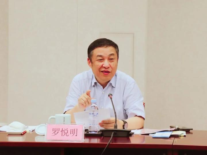 省纪委副书记,省监委副主任罗悦明来我区调研清廉社区