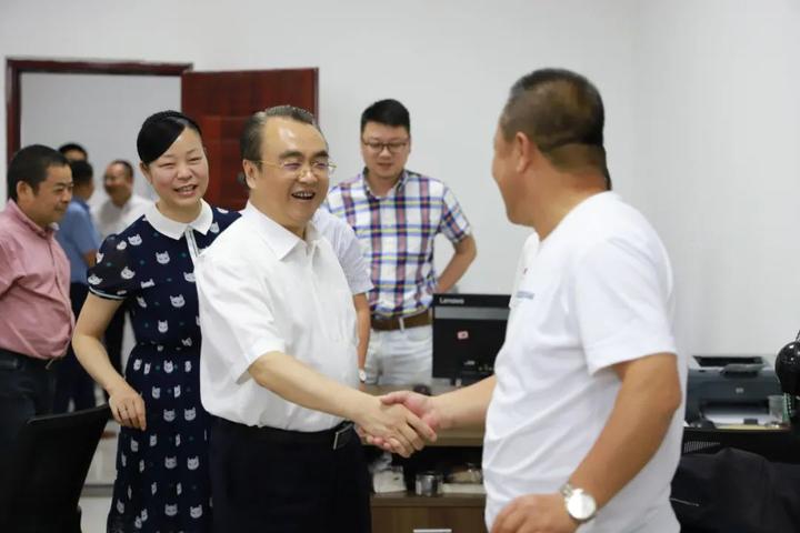 徐光文调研城中村