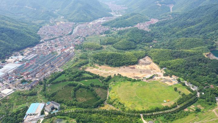 浙里杭州vlog丨萧山戴村滑翔伞基地首飞杭州主城出发40分钟就能到