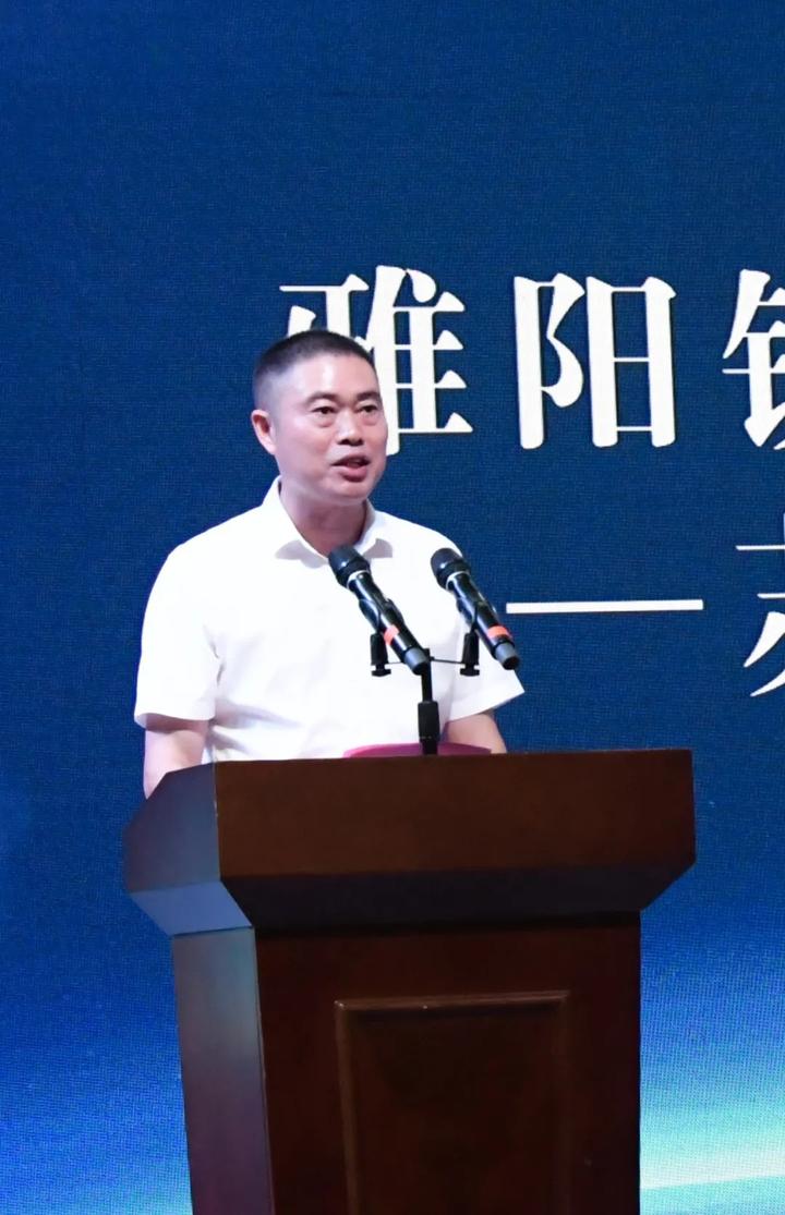 温商企业亿联控股集团捐赠300万元支持泰顺雅阳教育事业发展