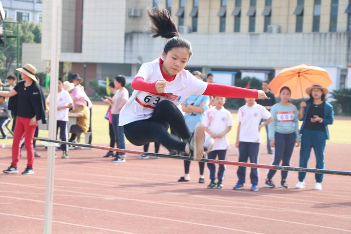 运动点燃激情拼搏诠释青春滨江小学第十八届运动会隆重启幕