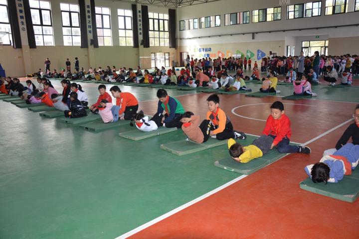 我运动 我健康 | 夏丏尊小学举行仰卧起坐比赛