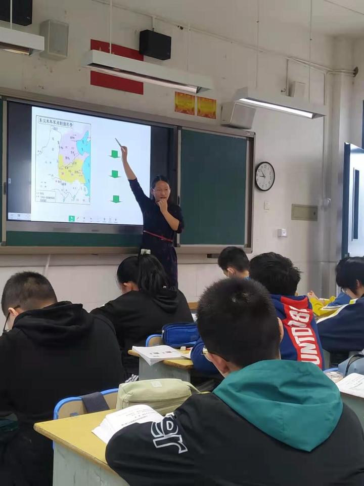 践行活教育 打造活课堂 张杰中学课堂教学艺术节激励教师专业成长