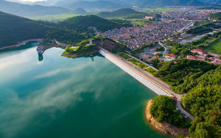 飞越上虞3a村(组照12张 上虞区 阮佳波 18888734625(2)汤浦镇舜岸村