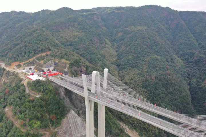 快讯丨文泰高速建成通车 浙江实现陆域"县县通高速"