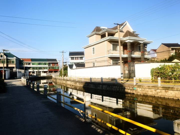 崧厦街道寺前村以侨文化建设助推乡村振兴