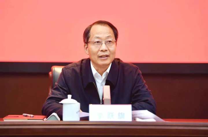 梅式苗同志担任台州湾新区管委会主任