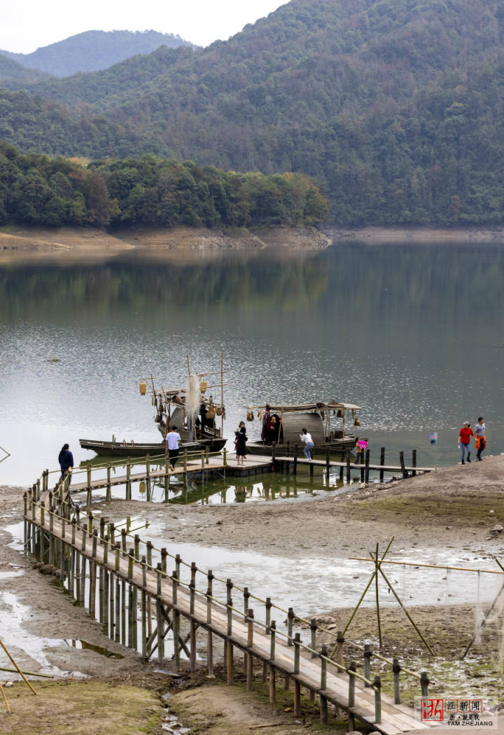 打卡电影长津湖拍摄地天台寒山湖