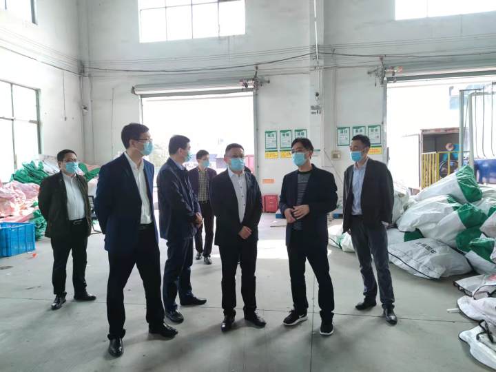 首页>/嵊州>/裘建勇:毫不松懈抓好疫情防控严密扎紧人物同防篱笆>720